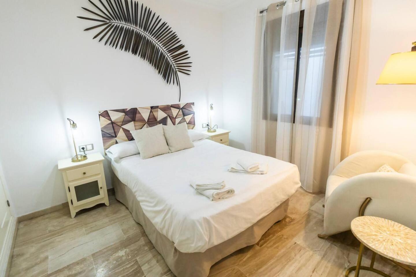 Sh Pilucas Home Moderno Apartamento Con Patio Кадис Екстериор снимка